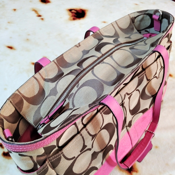 Vtg Y2K Authentic Coach Classic Monogram Barbiecore/Pinkcore Large Tote - Picture 10 of 16